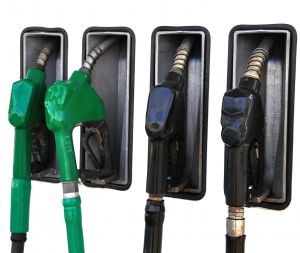Pompe bianche, benzina low cost Distributori di benzina low cost